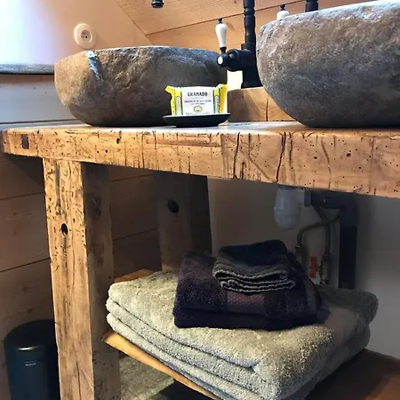 L'alpage De La Bergerie In A Cosy ! Naves-Parmelan